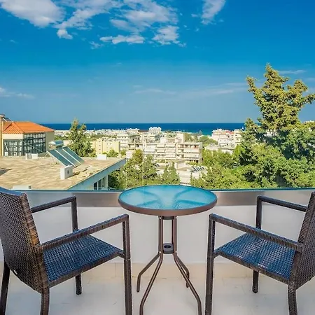 Апартаменты Family Getaway *