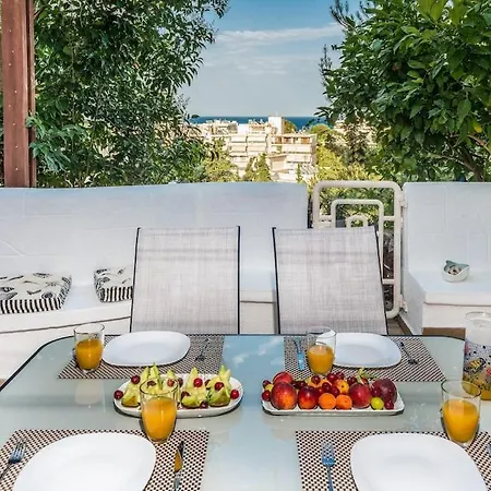 Апартаменты Family Getaway *