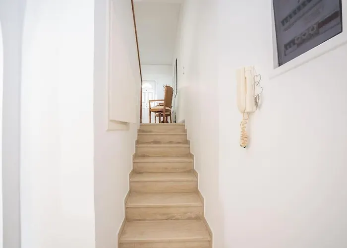 아파트 Family Getaway Rhodes City